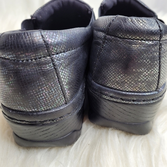 Black Mermaid Klogs - Picture 9 of 13